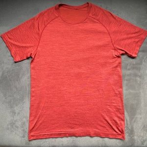 Lululemon Metal Vent Men’s T-Shirt Medium
